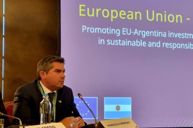 El gobernador de San Juan, Marcelo Orrego