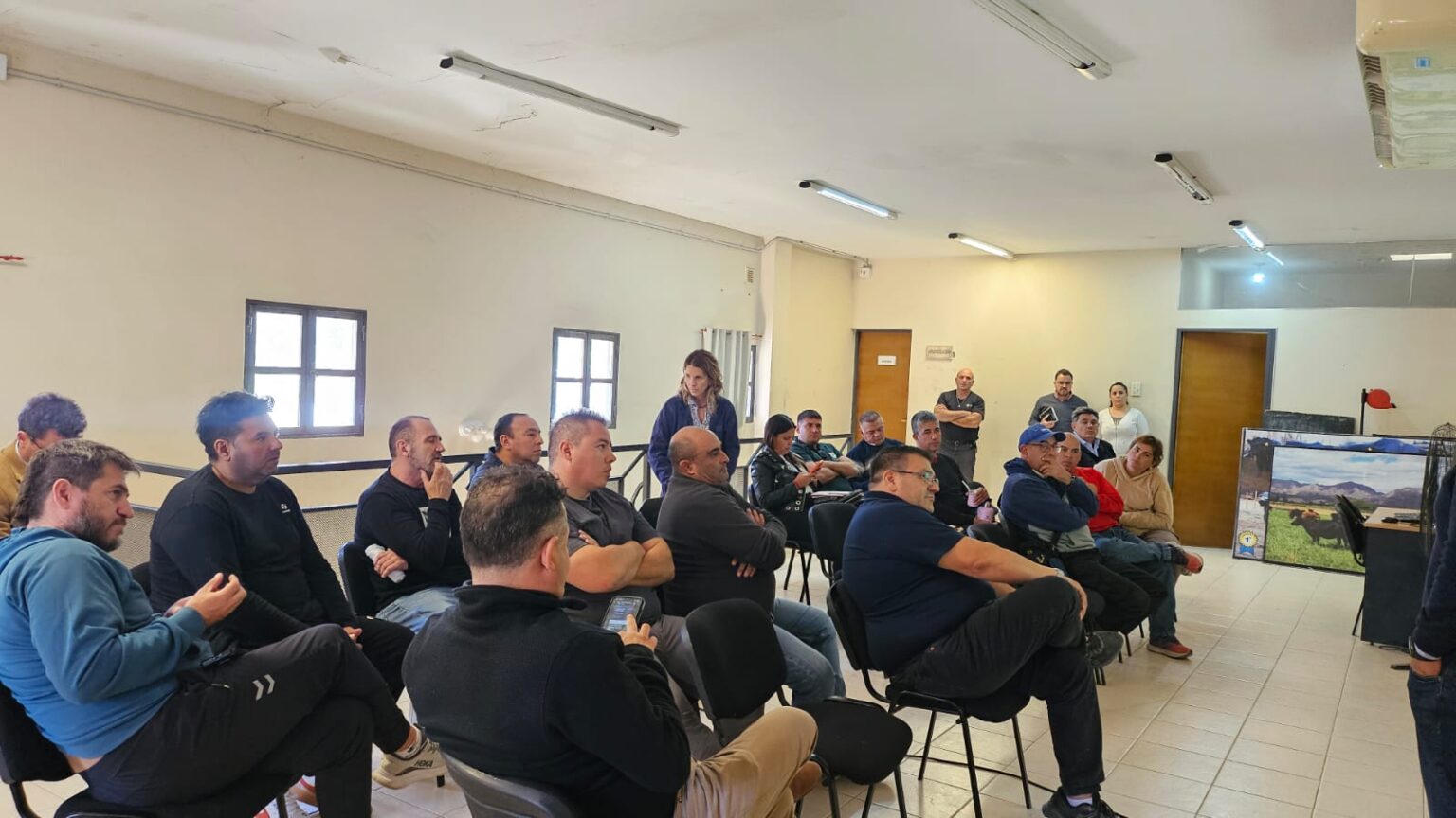 San Juan presentó la Ley de Desarrollo Minero en Iglesia y Jáchal.