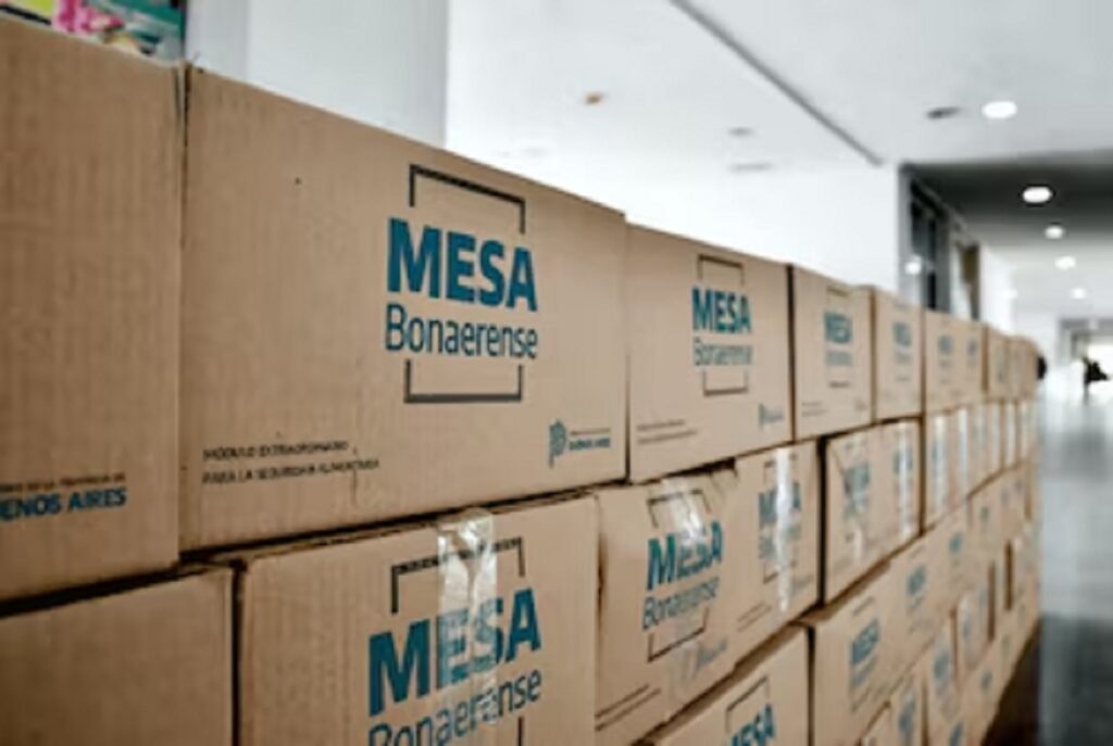 mesa. asistencia social en Buenos Aires