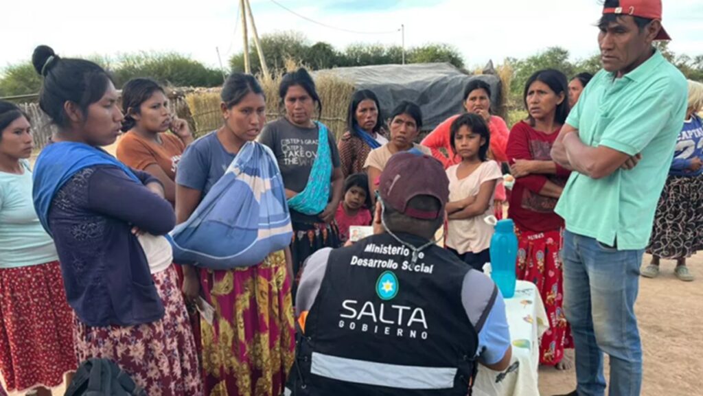 Entregan asistencia alimentaria a comunidades originarias de Salta