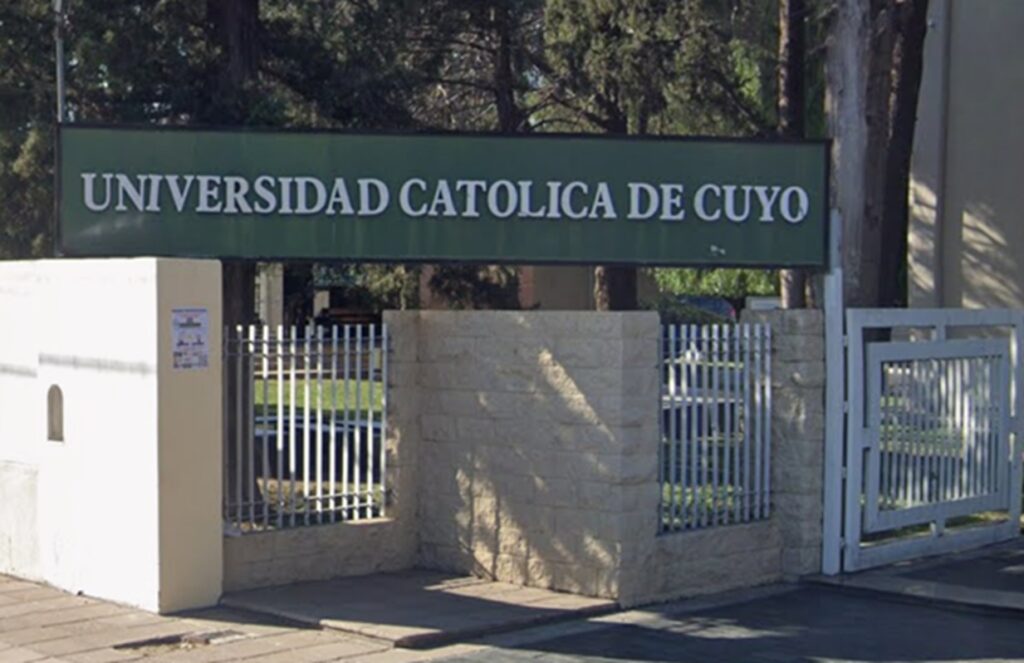 Uiversidad Católica de Cuyo