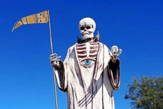 Estatua de San La Muerte en Santiago del Estero