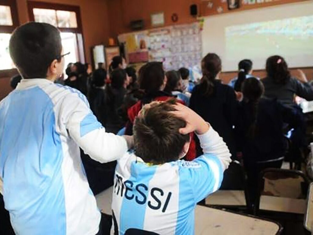 Los estudiantes de San Juan podrán ver el Mundial 2026 en las escuelas