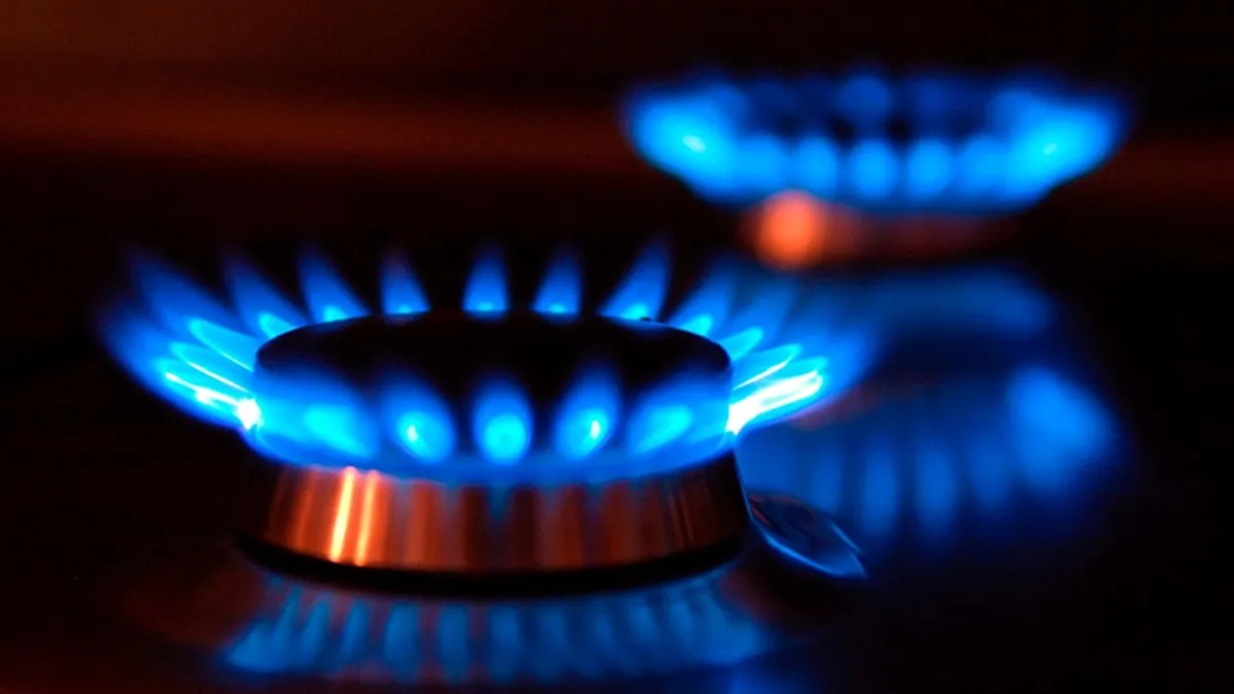 Gas