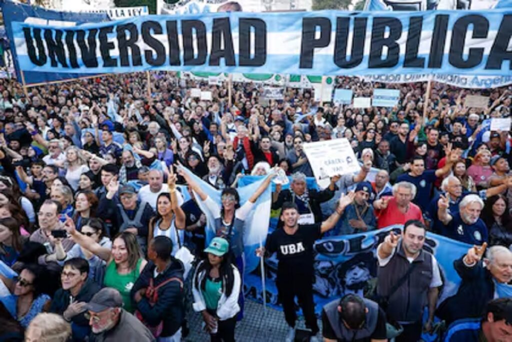 marcha universitaria