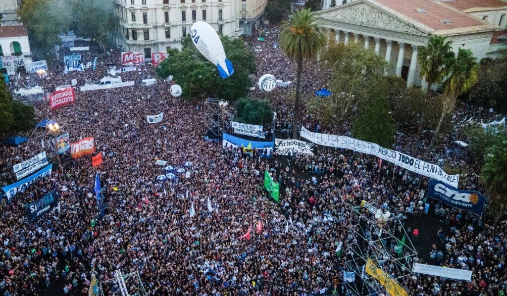 marcha educación universidad
