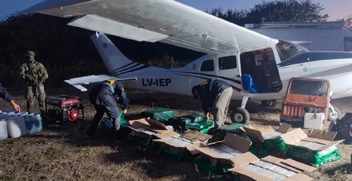 narcotráfico. avioneta. Santa Fe