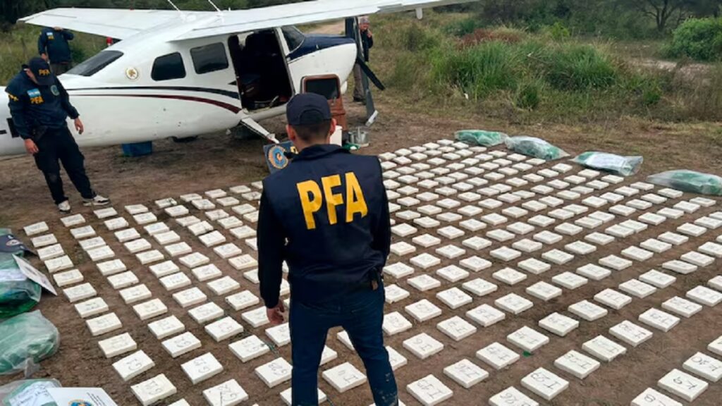 narcotráfico. avioneta. Santa Fe