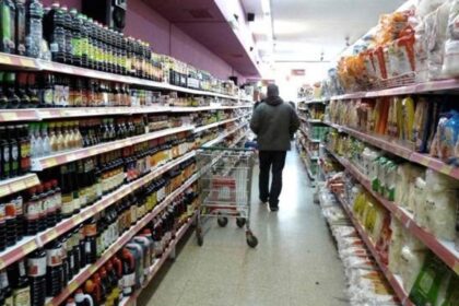 supermercado. góndola