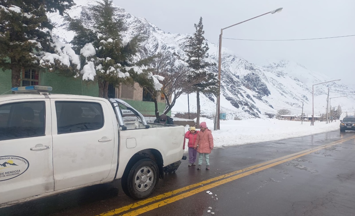 Evacuados en Puente del Inca