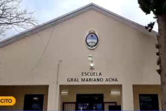 Cesantearon a un docente que había presentado al menos 10 certificados "truchos" en San Juan