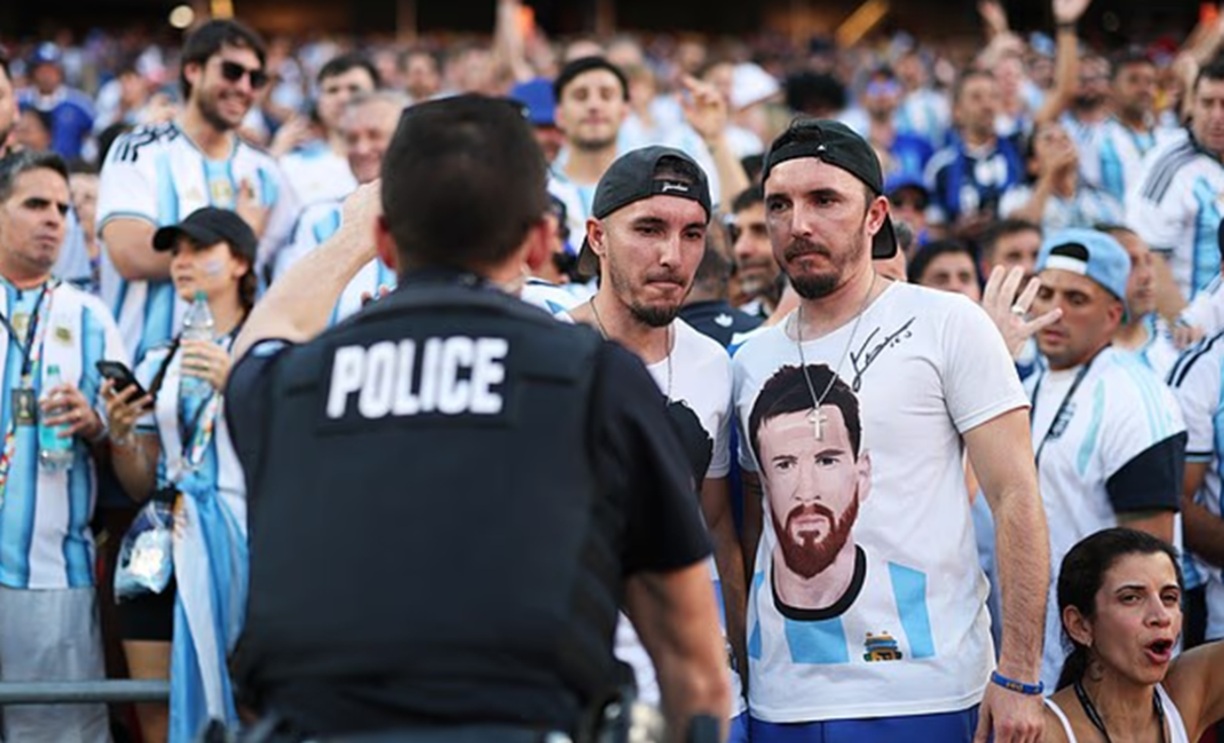 Hinchas argentinos